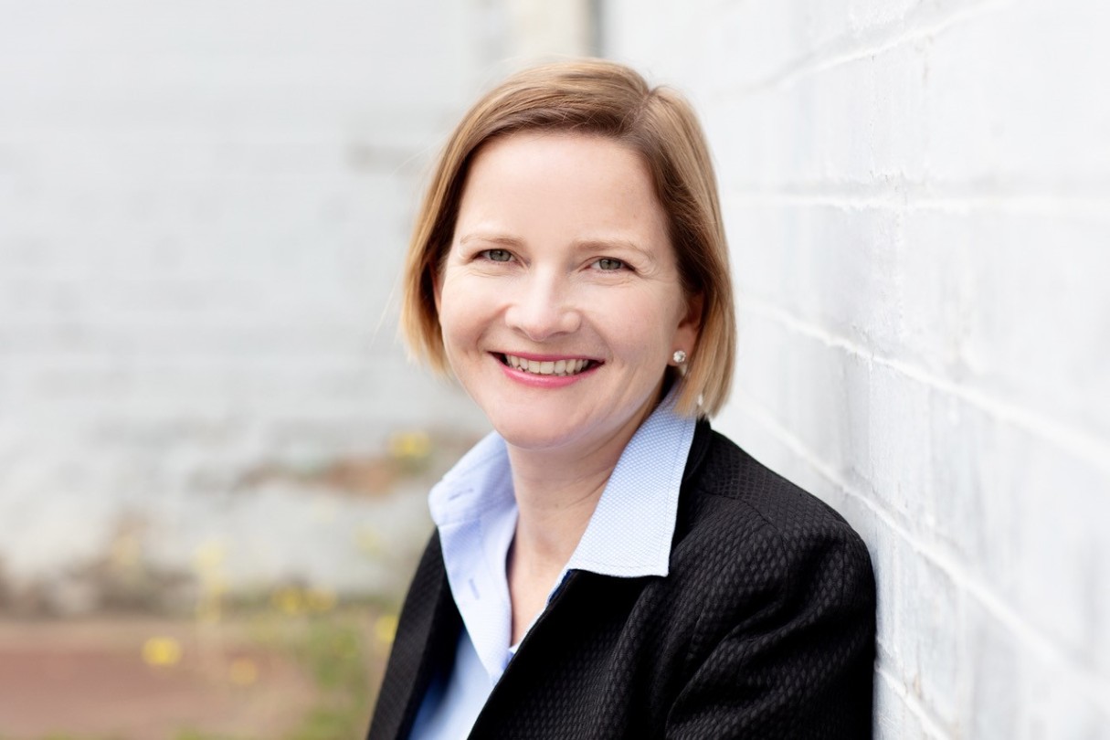 Photo of Lara Olsen our Managing Director