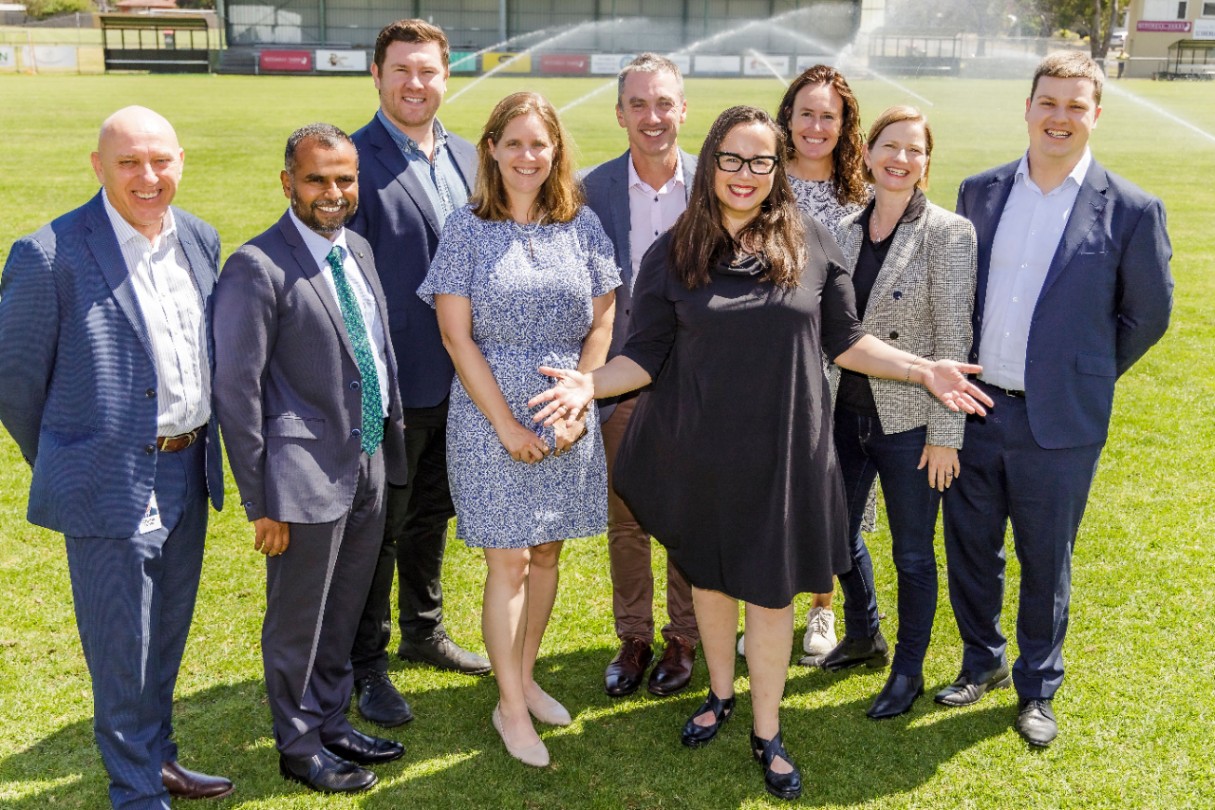 Communities within Frankston City will benefit from a new pipeline delivering high quality recycled water to green spaces including sports grounds, open space and a world-class golf course.
